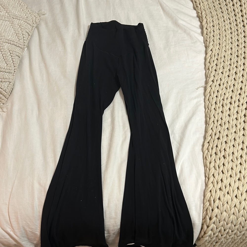 Arie Offline Yoga Pants